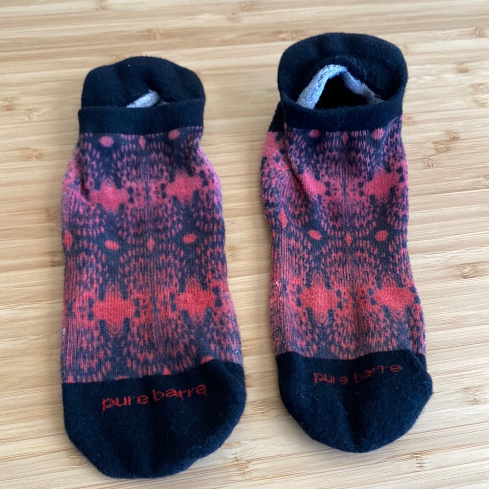 EUC - Pure Barre Sticky Gip Socks
